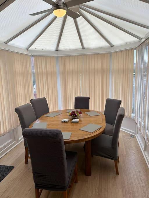 Fresh, Fully Equipped Modern House Can Sleep 5 Kiveton Park Exteriér fotografie