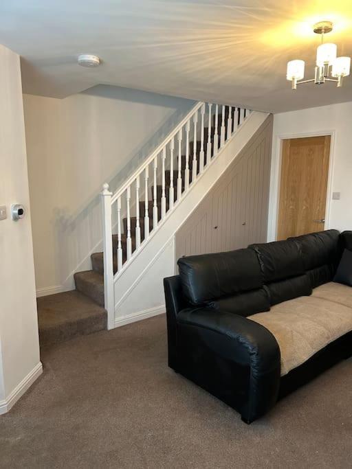Fresh, Fully Equipped Modern House Can Sleep 5 Kiveton Park Exteriér fotografie